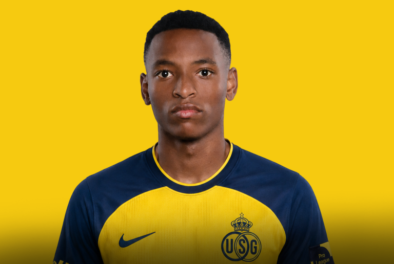Relebohile Mofokeng in action for Royale Union Saint-Gilloise against PSV Eindhoven during his unofficial debut.