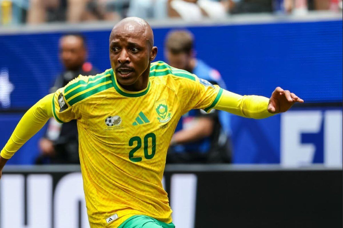 Mamelodi Sundowns defender Khuliso Mudau, who faces up to six months out with a ruptured Achilles tendon.